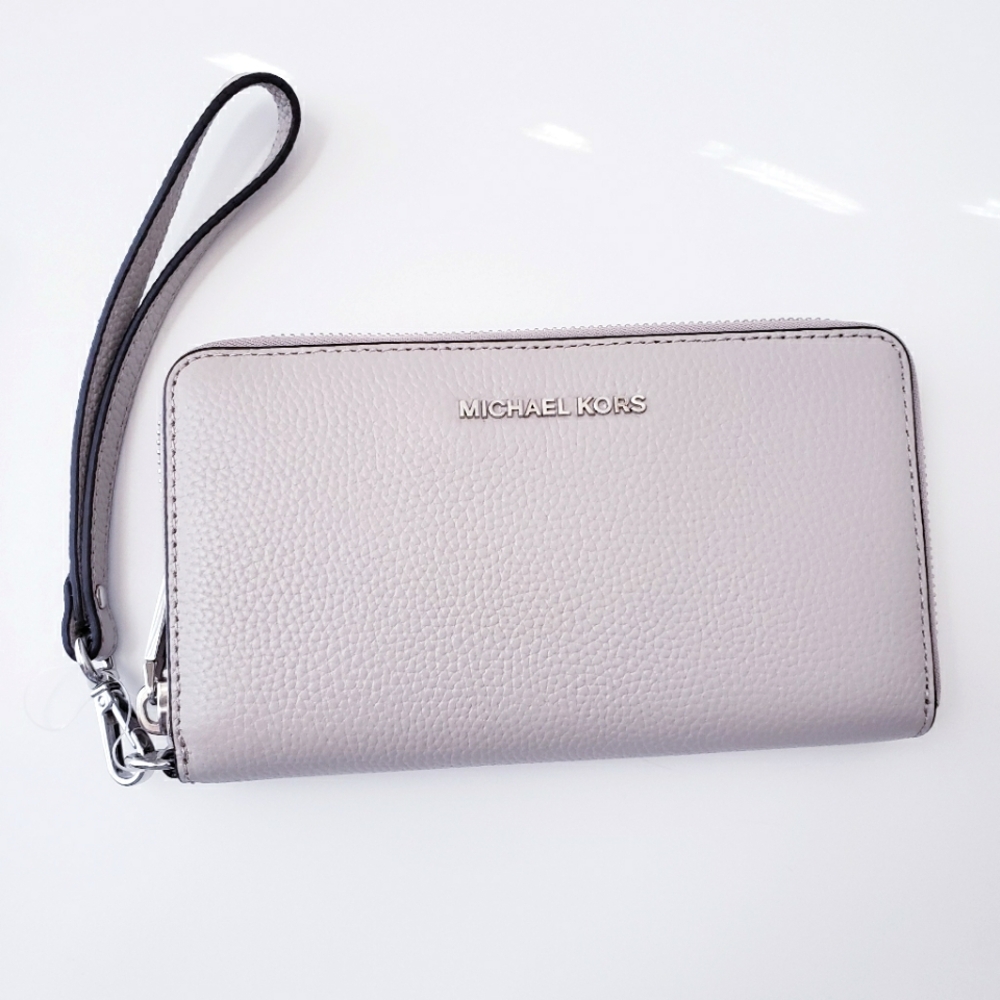 Michael Kors Mercer Gray Pebble Leather Wristlet Wallet